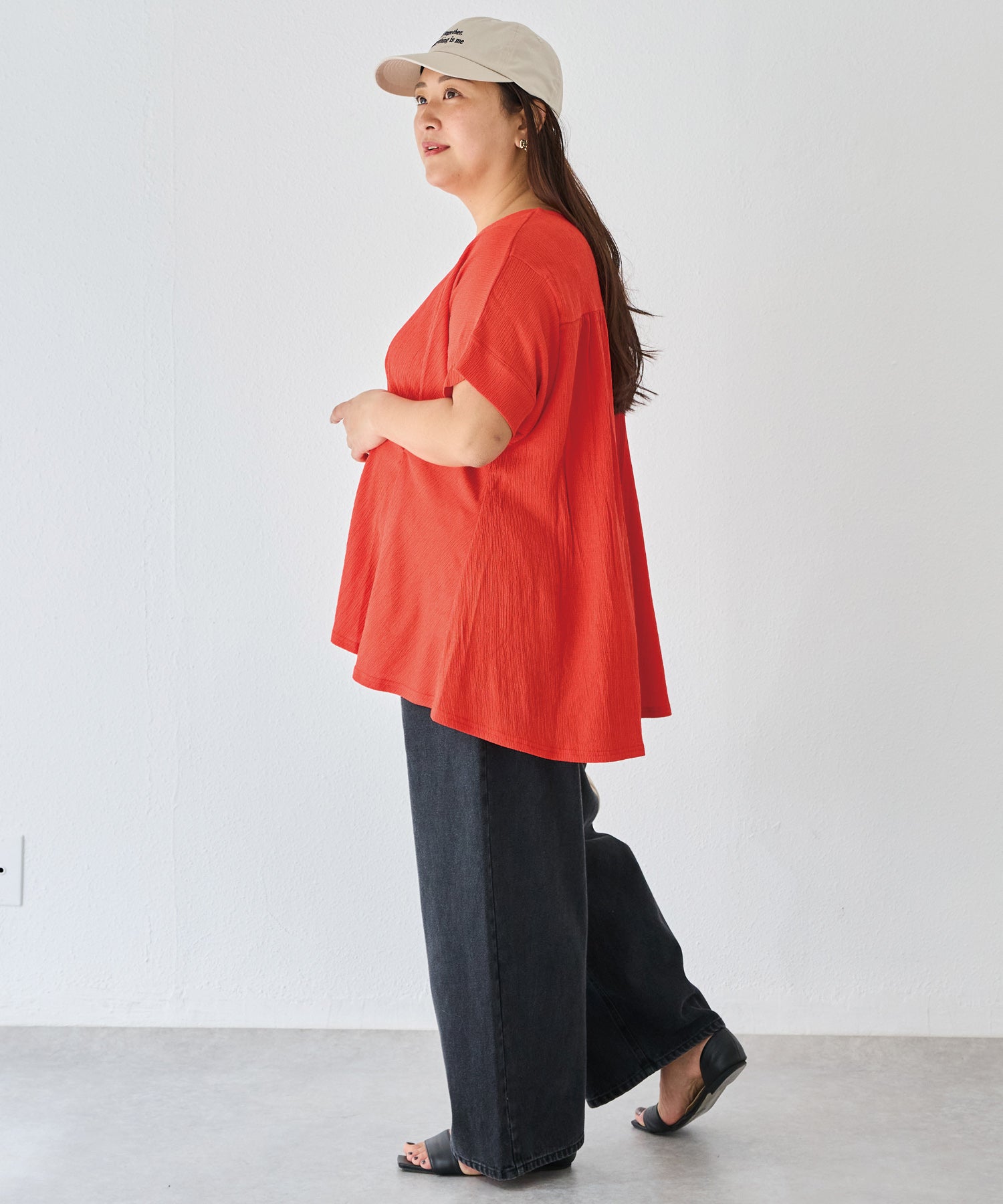 レッド　model:161cm 着用サイズ:3L