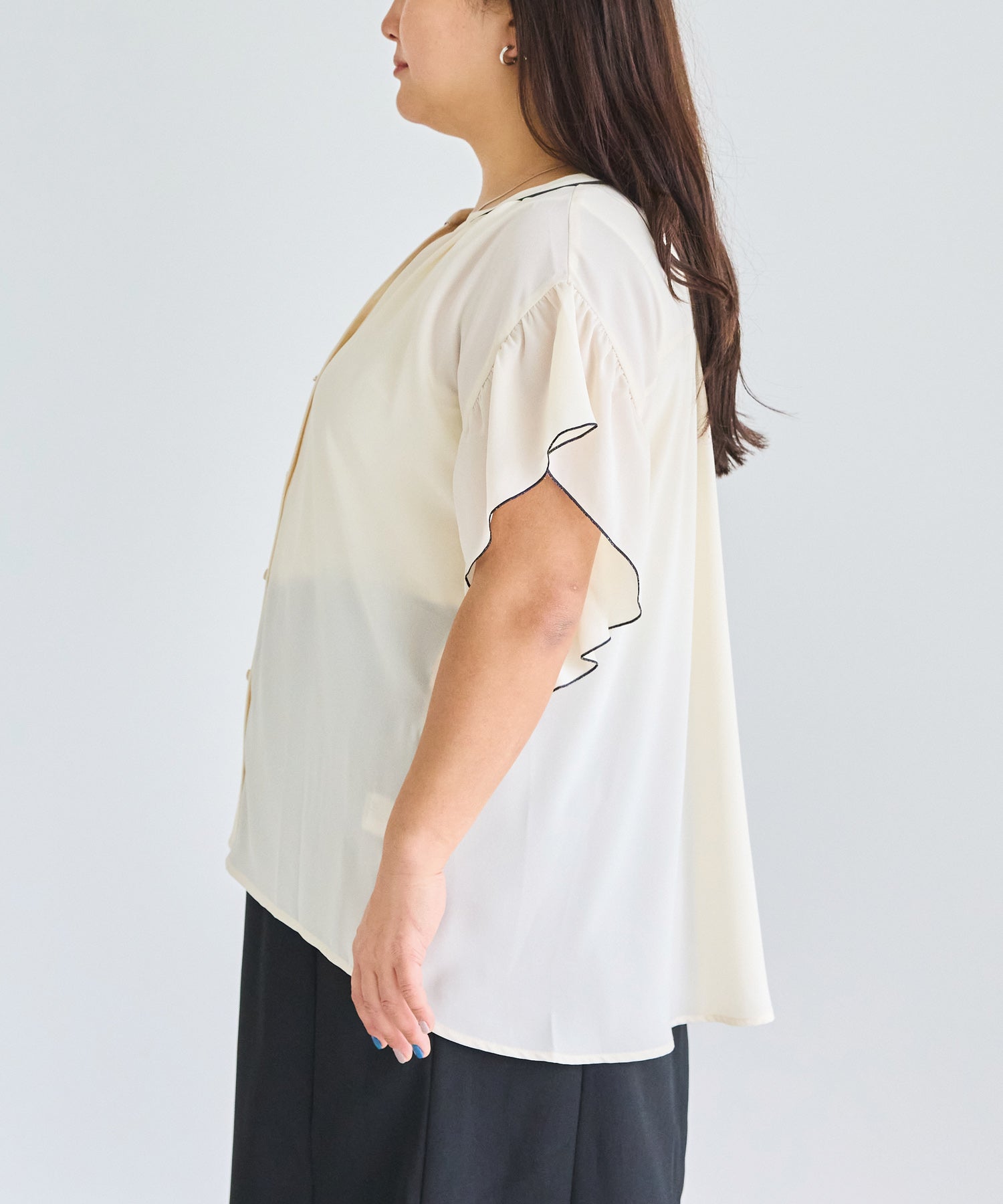 サイド　model:161cm 着用サイズ:3L