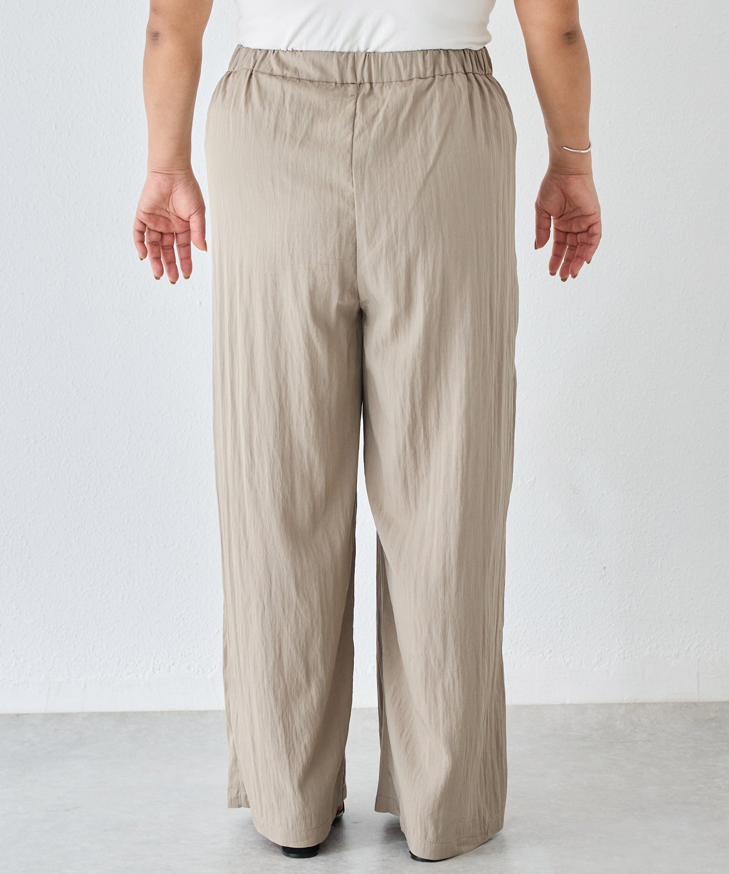 バック　model:161cm 着用サイズ:3L