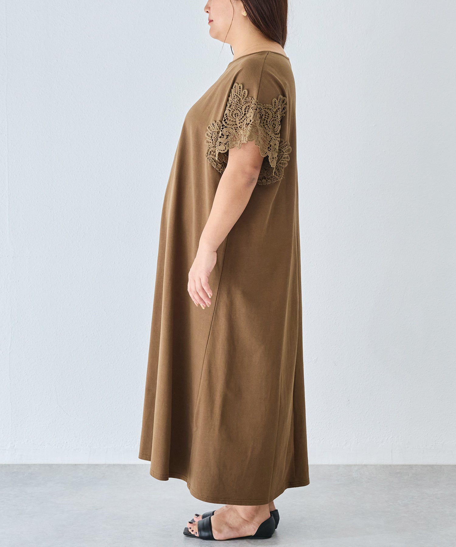 サイド　model:161cm 着用サイズ:3L