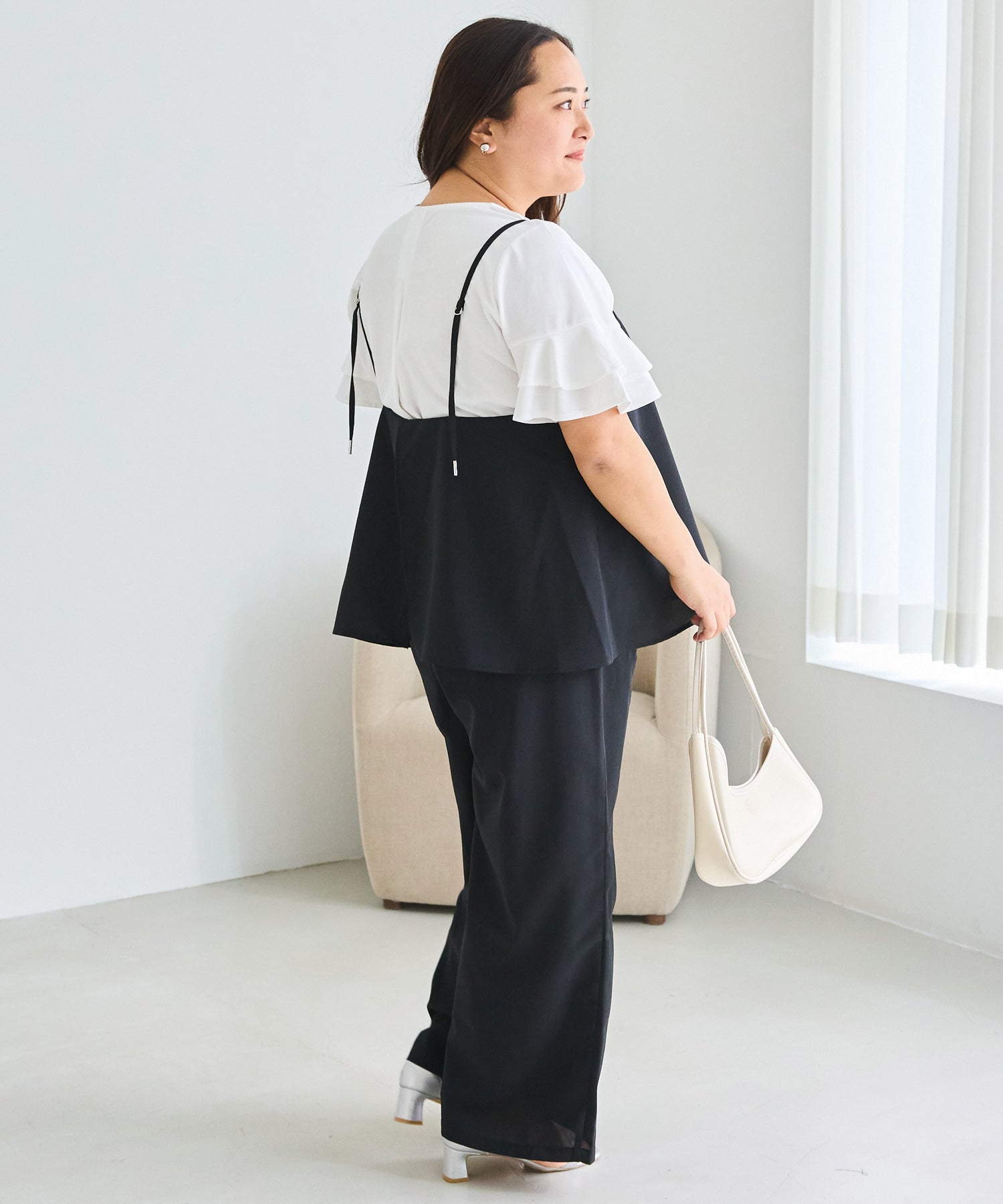ブラック　model:161cm 着用サイズ:3L