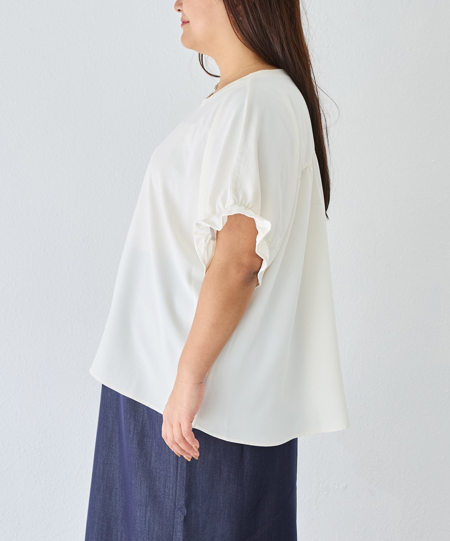 サイド　model:161cm 着用サイズ:3L