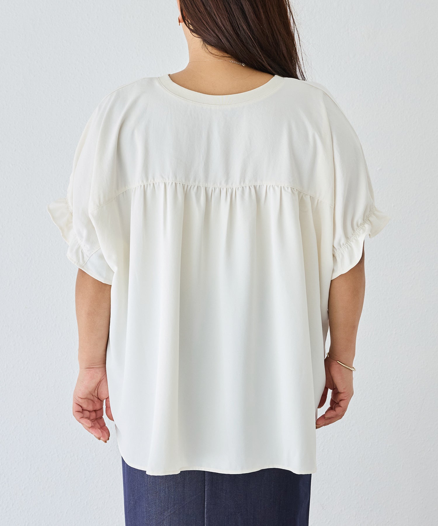 バック　model:161cm 着用サイズ:3L