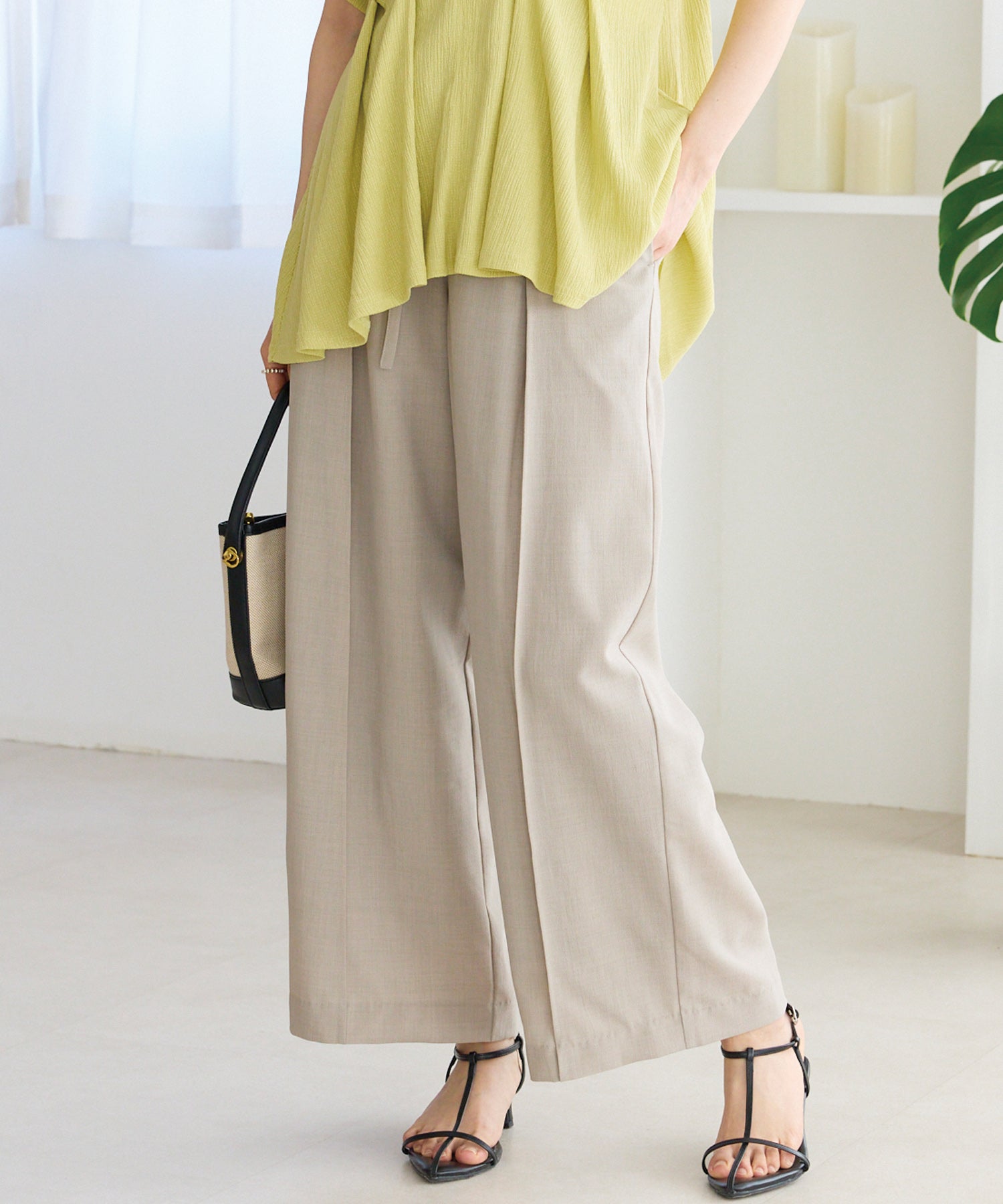 ベージュ　model:162cm 着用サイズ:M