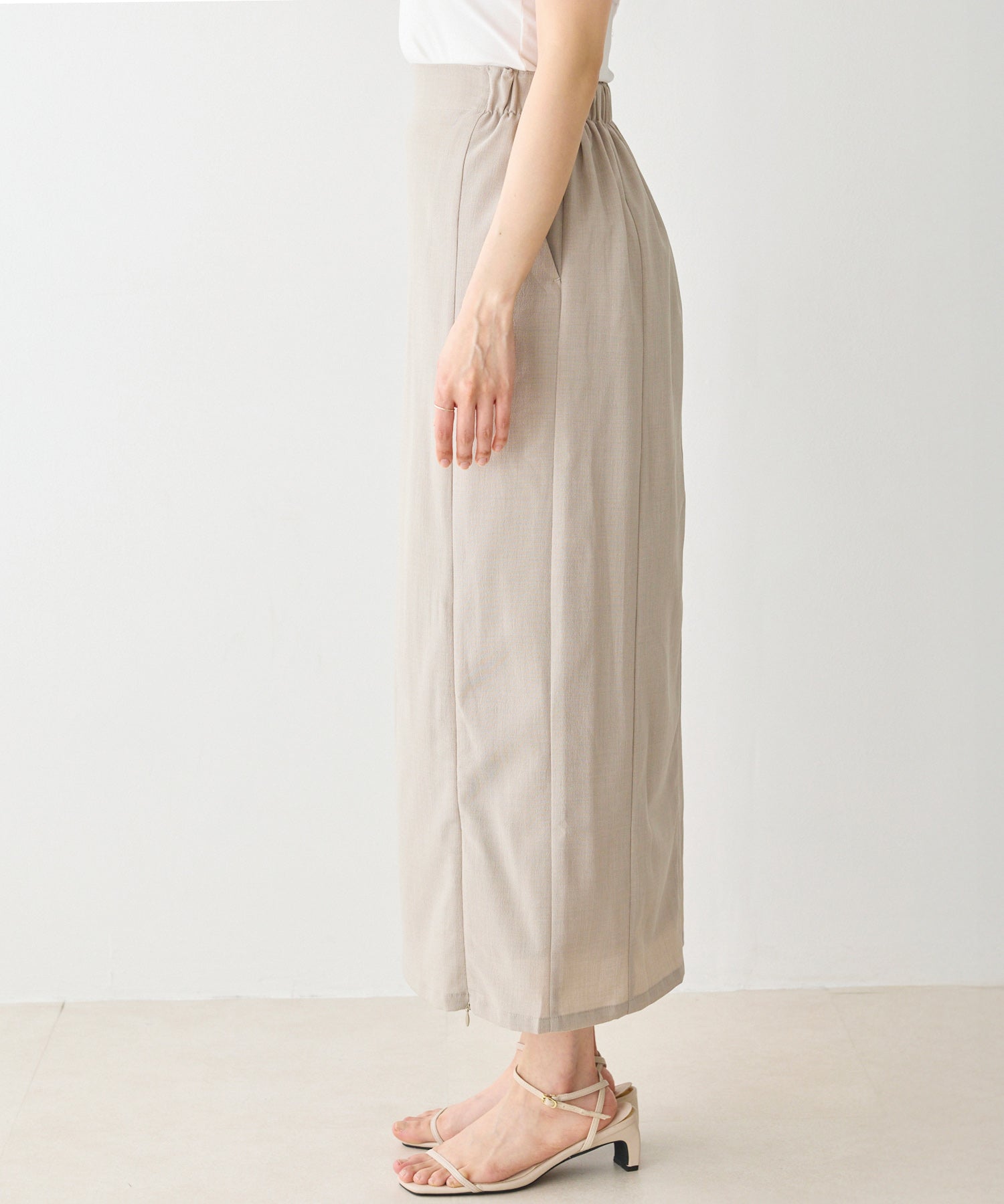 サイド　model:162cm 着用サイズ:M