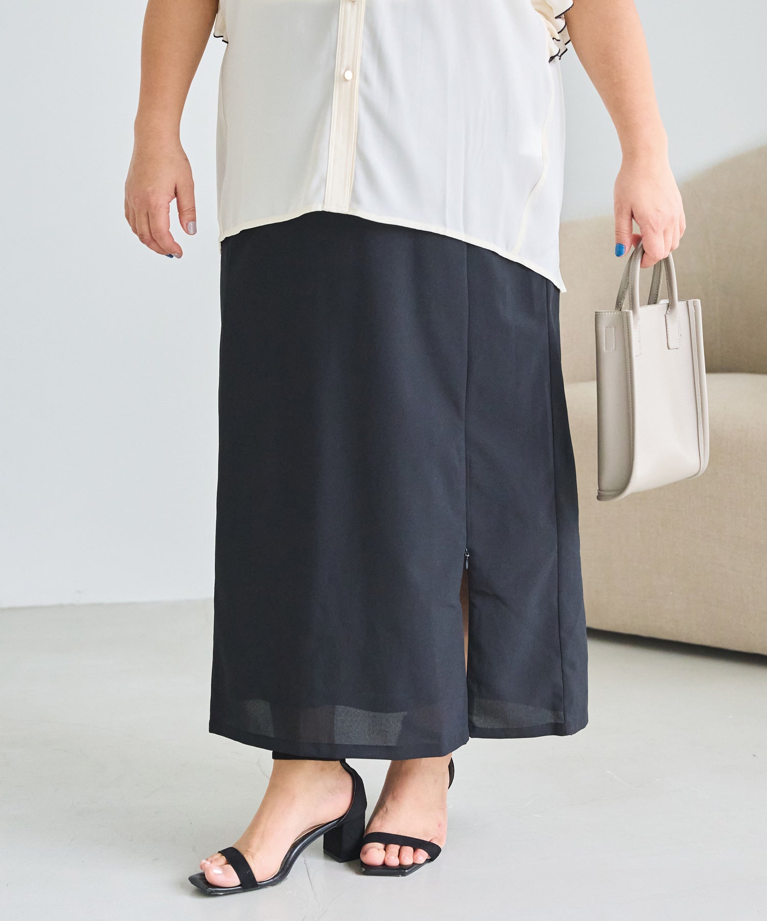 ブラック　model:161cm 着用サイズ:3L