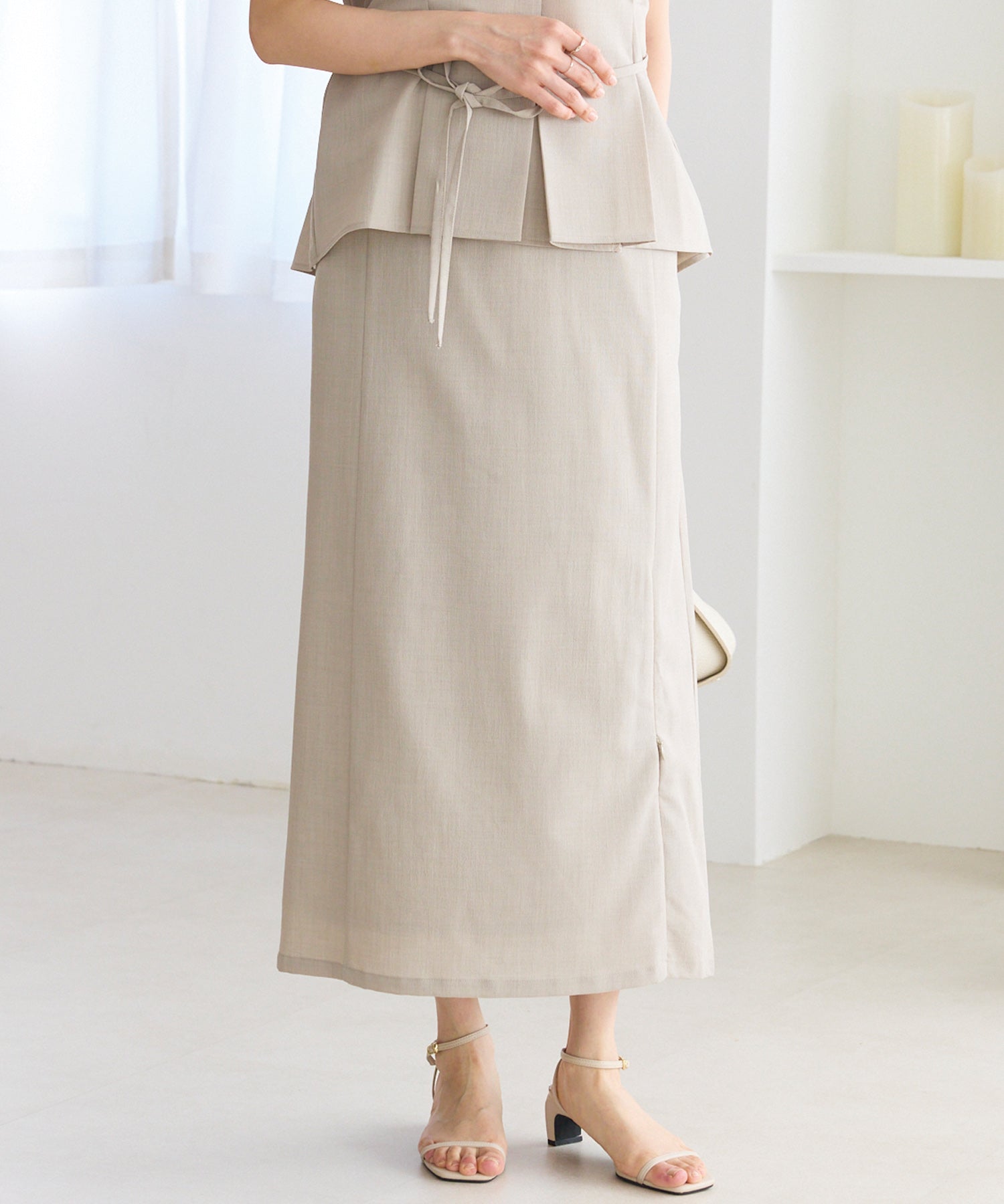 ベージュ　model:162cm 着用サイズ:M