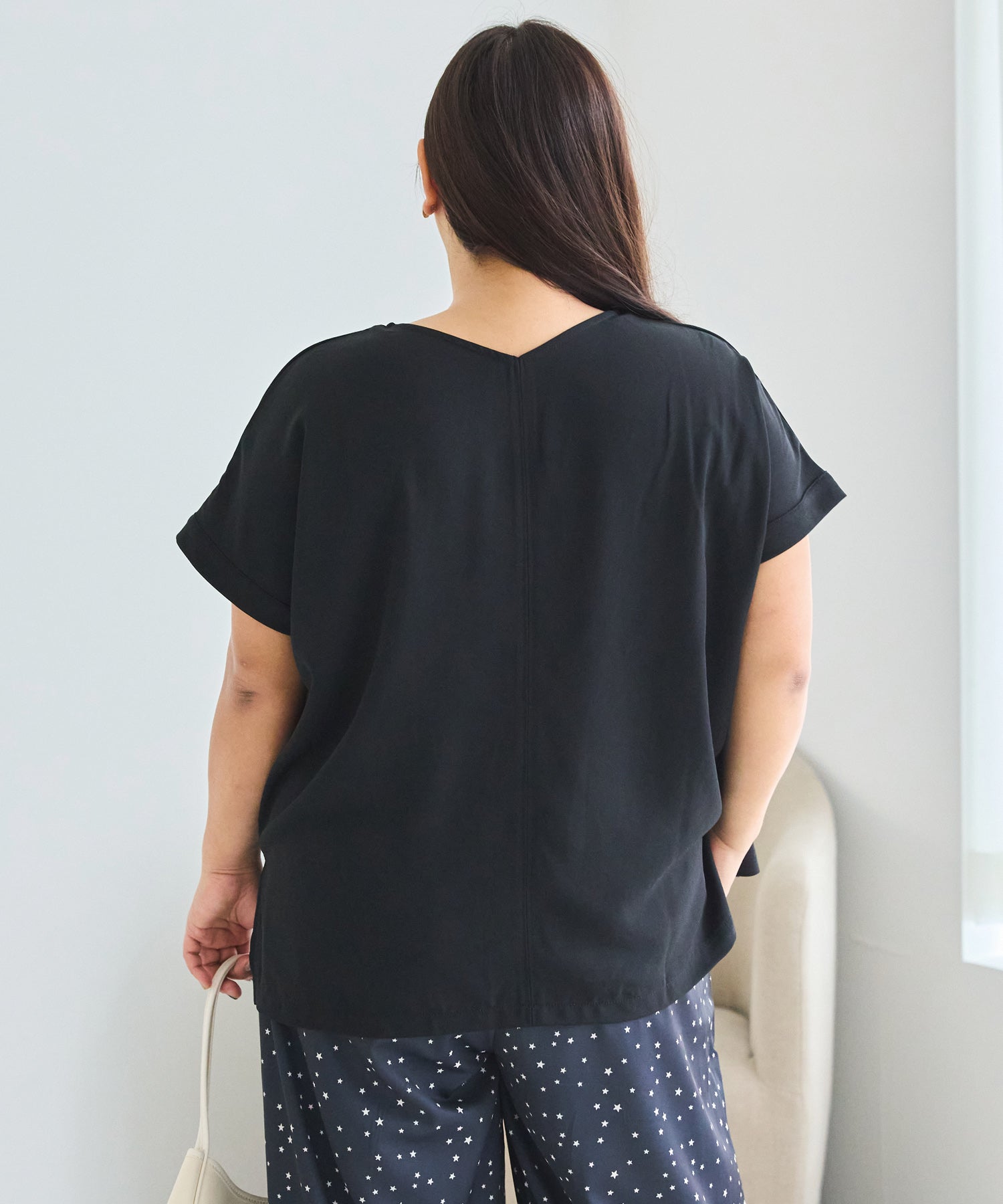 ブラック　model:161cm 着用サイズ:3L