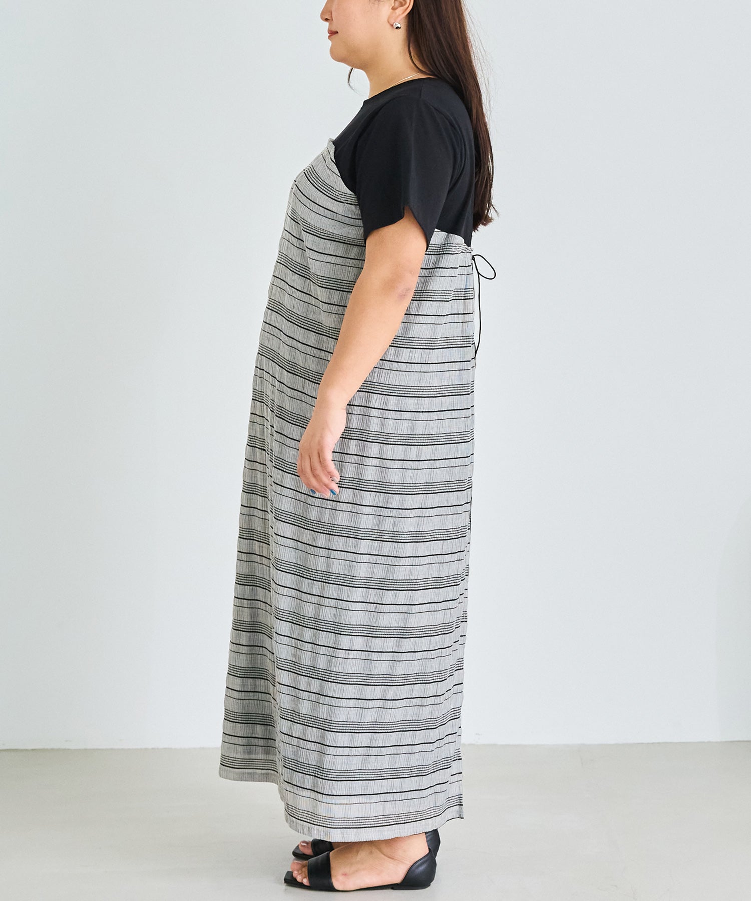 サイド　model:161cm 着用サイズ:3L