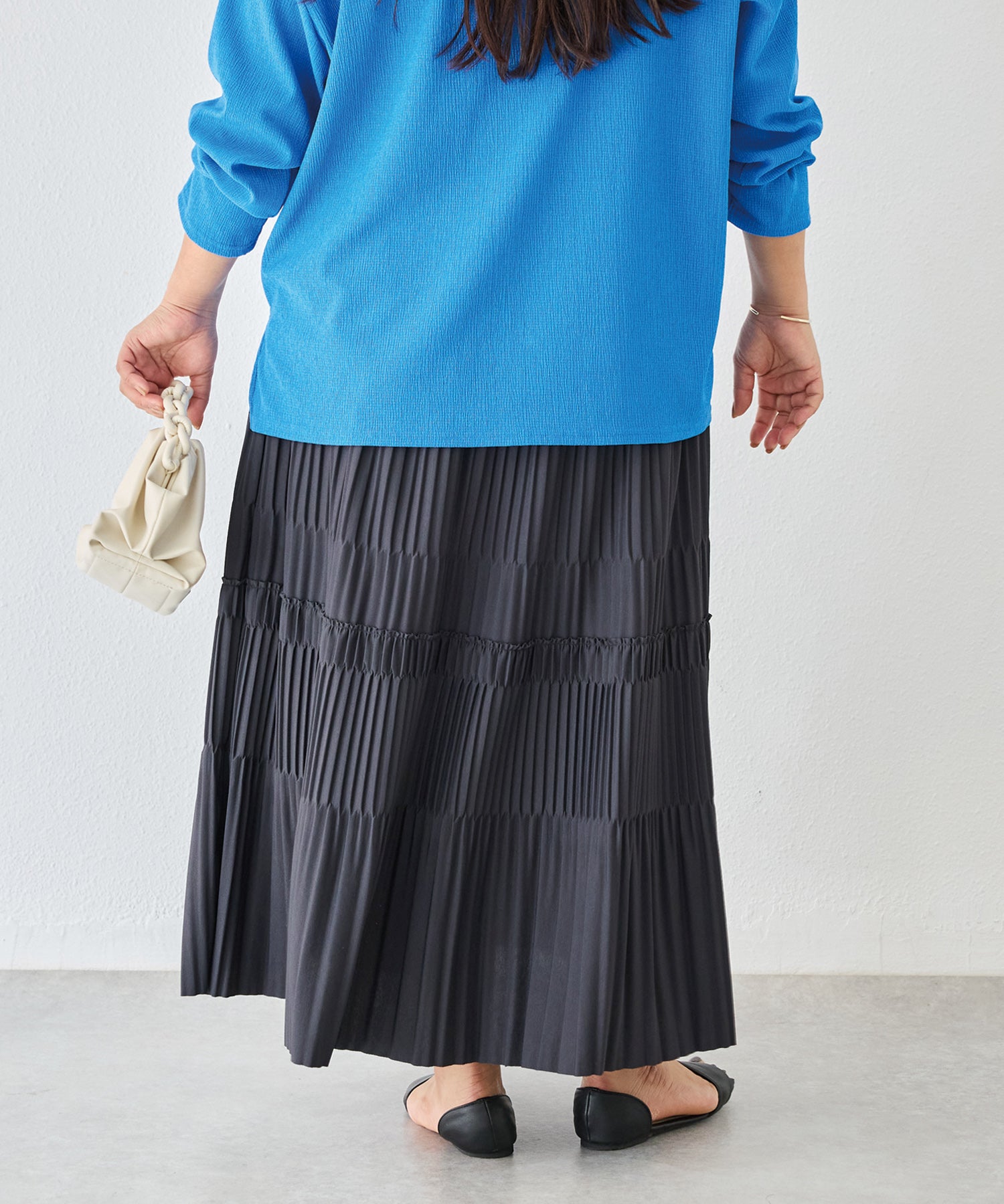 チャコールグレー　model:161cm 着用サイズ:3L