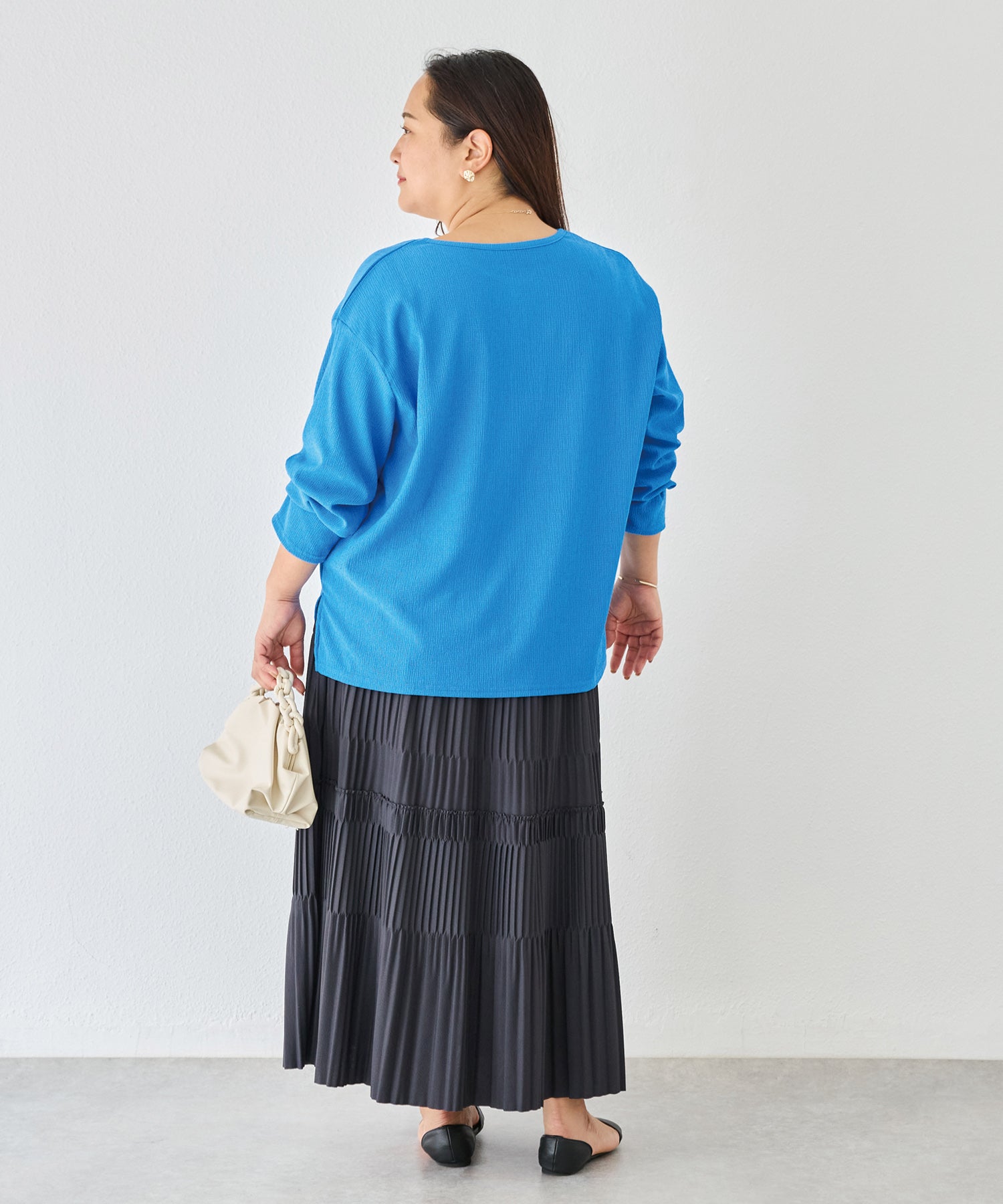 チャコールグレー　model:161cm 着用サイズ:3L