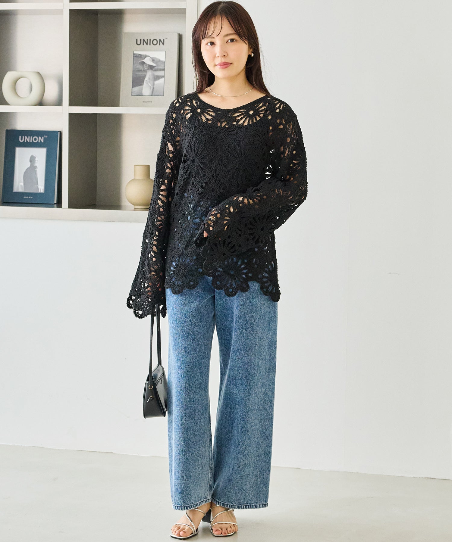 クロシェニットプルオーバー