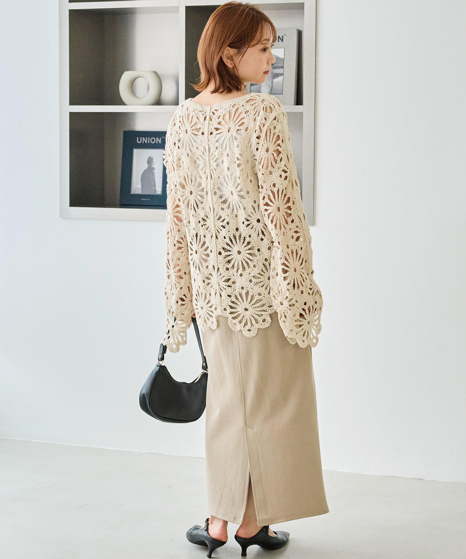 クロシェニットプルオーバー