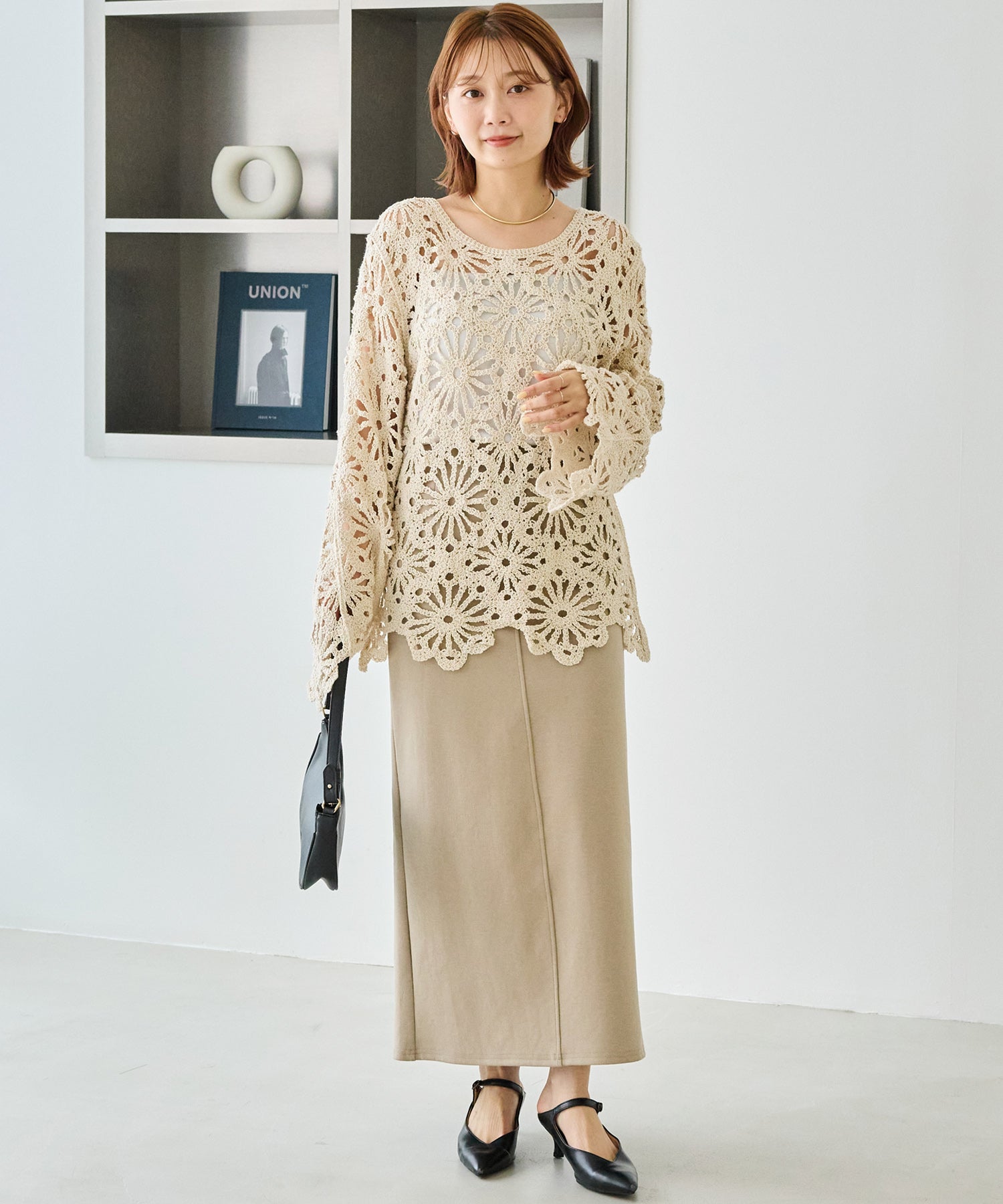 クロシェニットプルオーバー