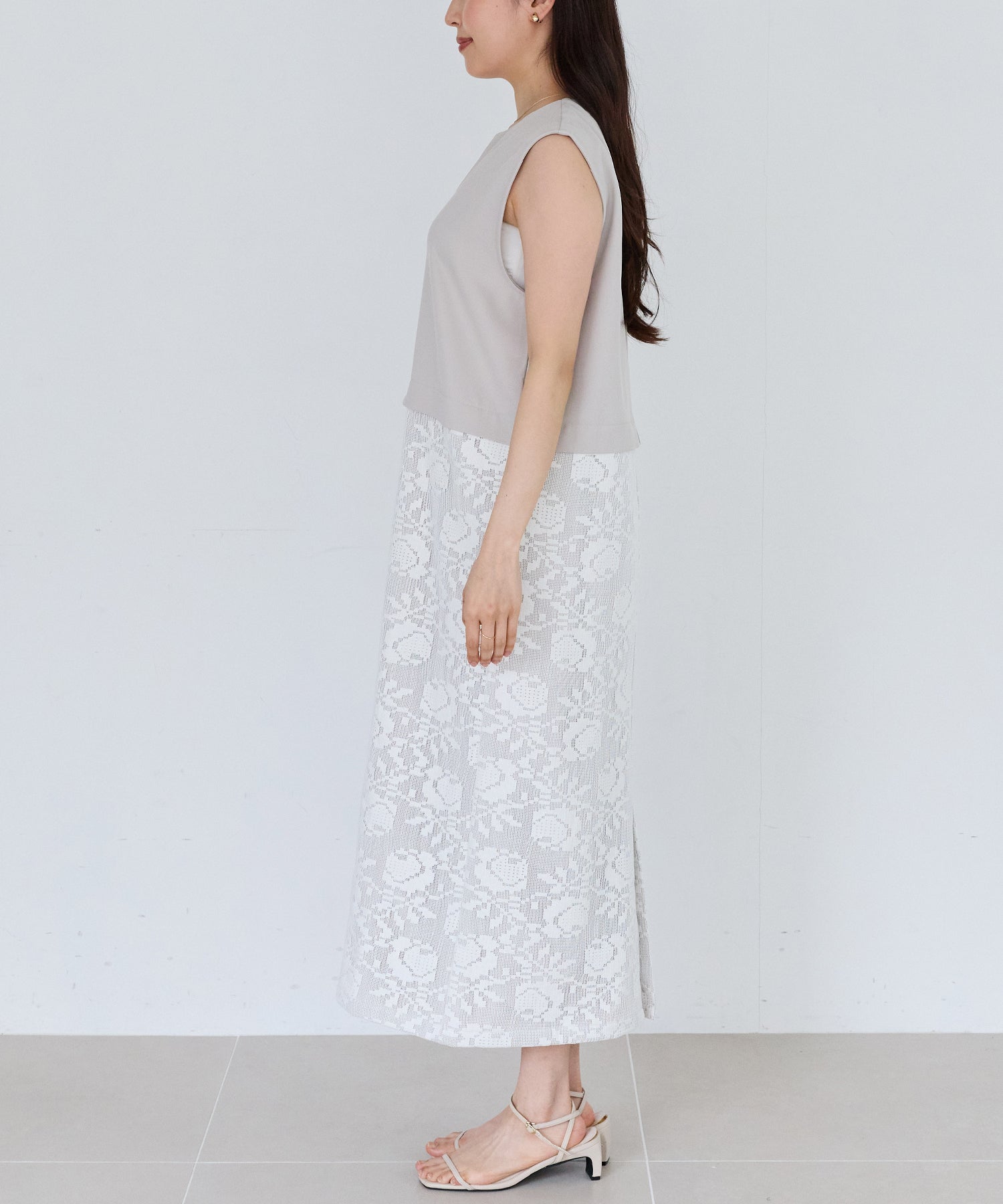 サイド　model:162cm 着用サイズ:M