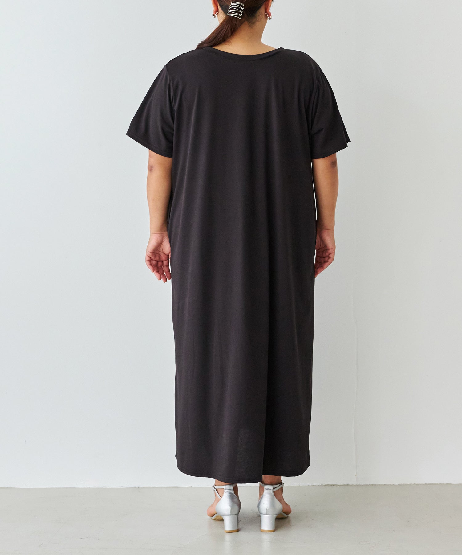 バック　model:161cm 着用サイズ:3L