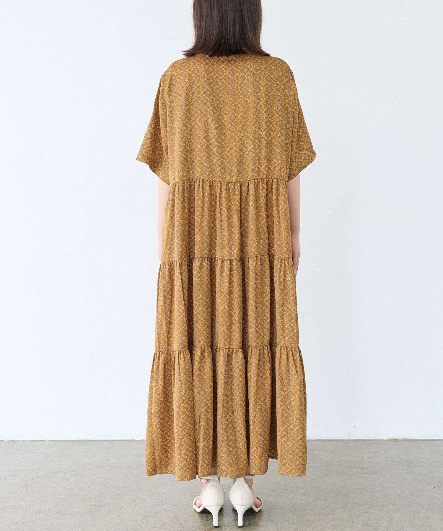 バック　model:156cm 着用サイズ:M