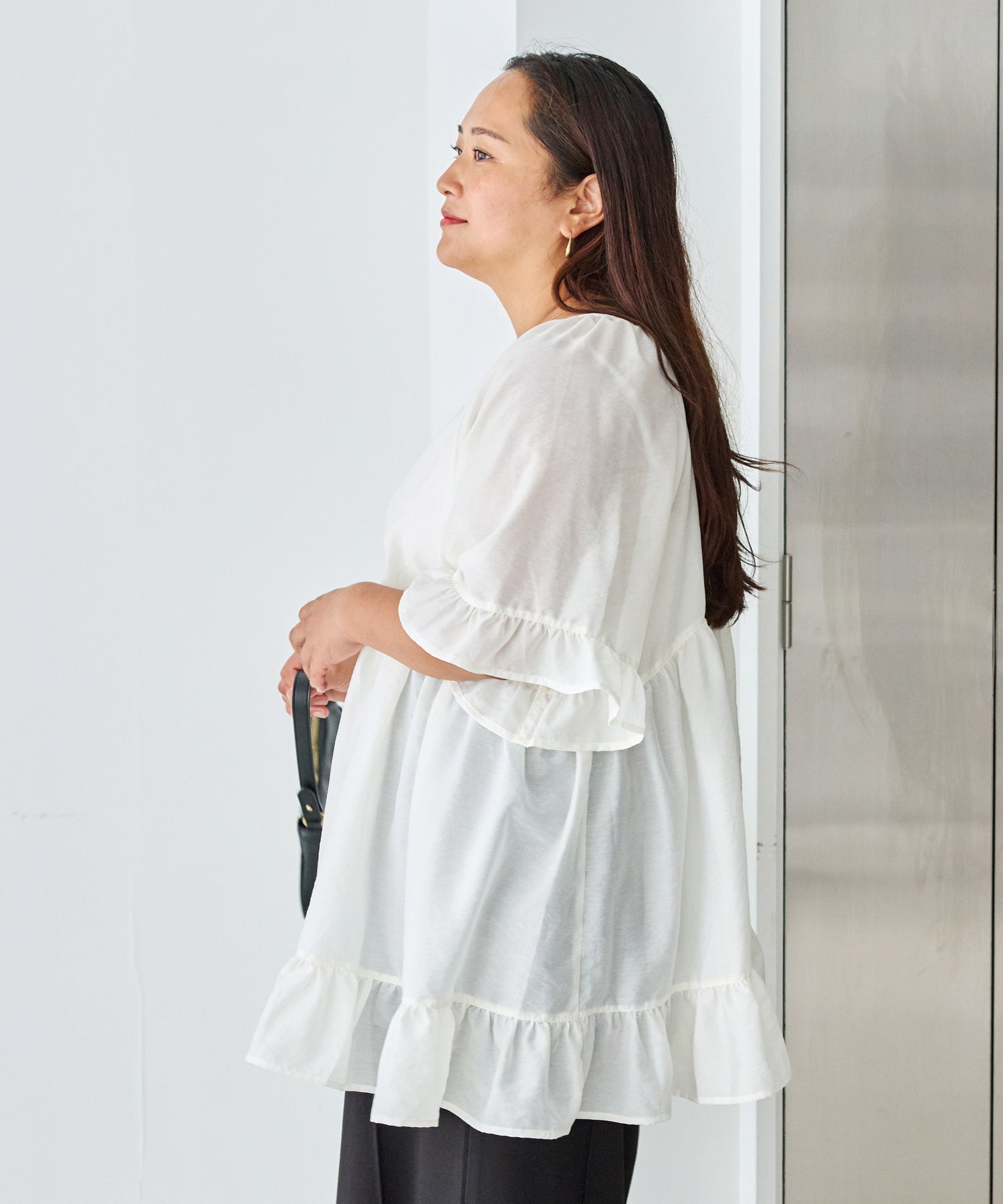 オフホワイト　model:161cm 着用サイズ:3L
