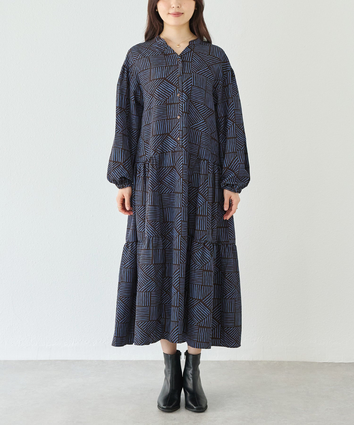 フロント　model:162cm 着用サイズ:M
