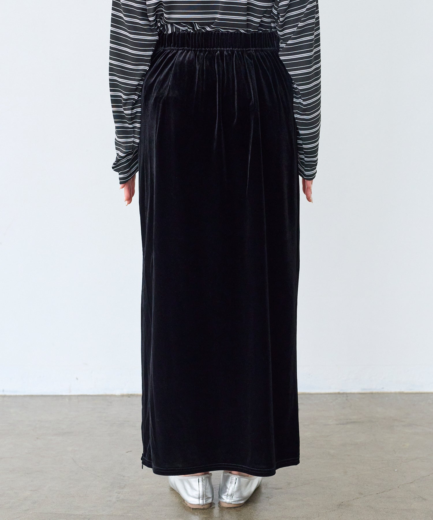バック　model:156cm 着用サイズ:M