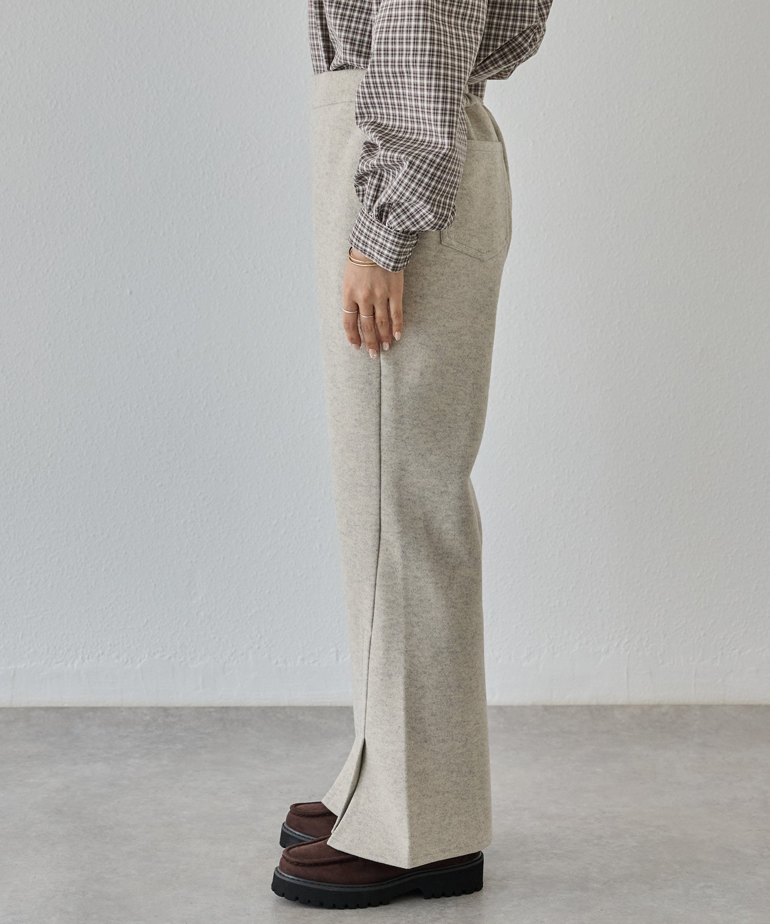 サイド　model:156cm 着用サイズ:M