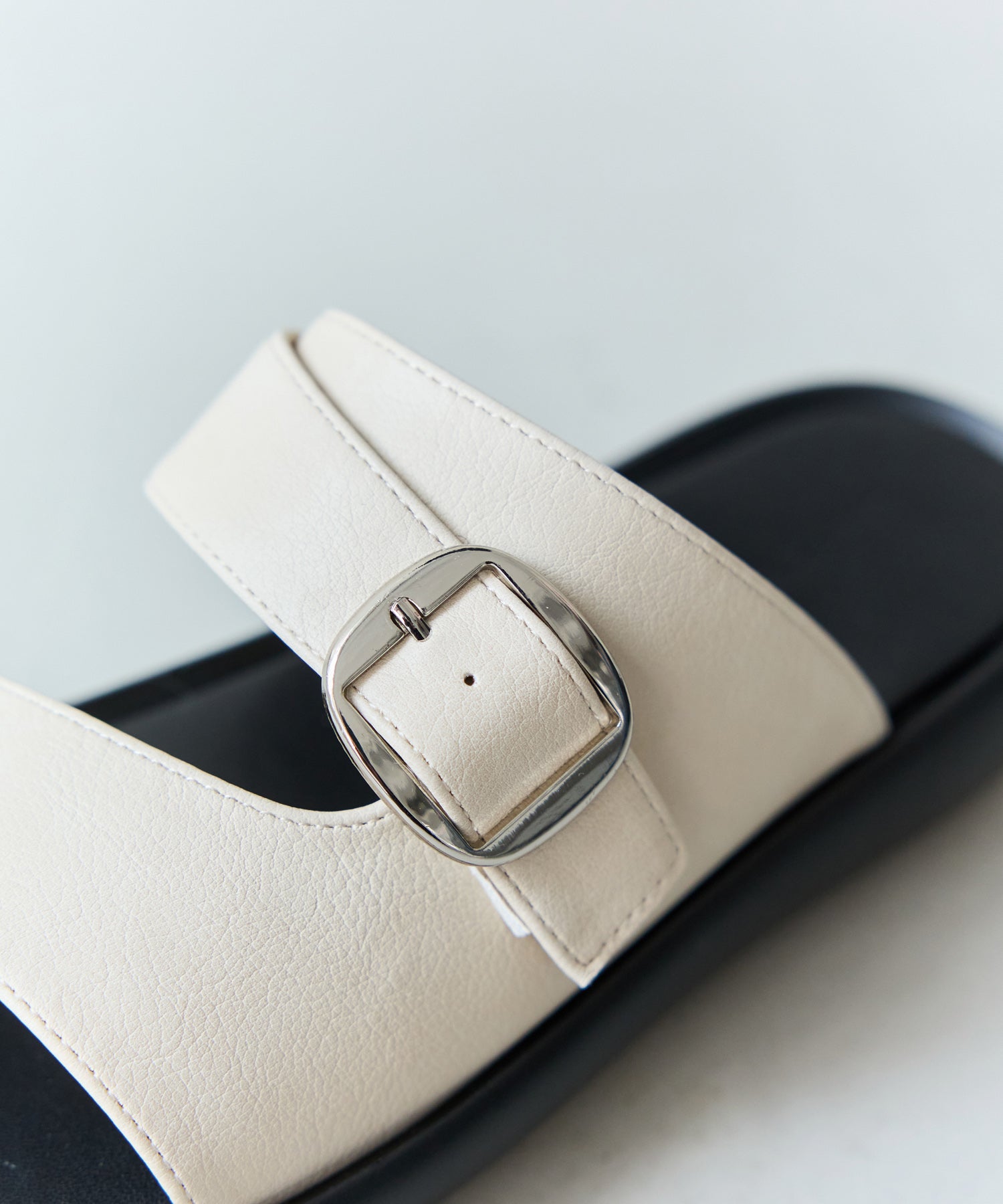 ベルト調節可能