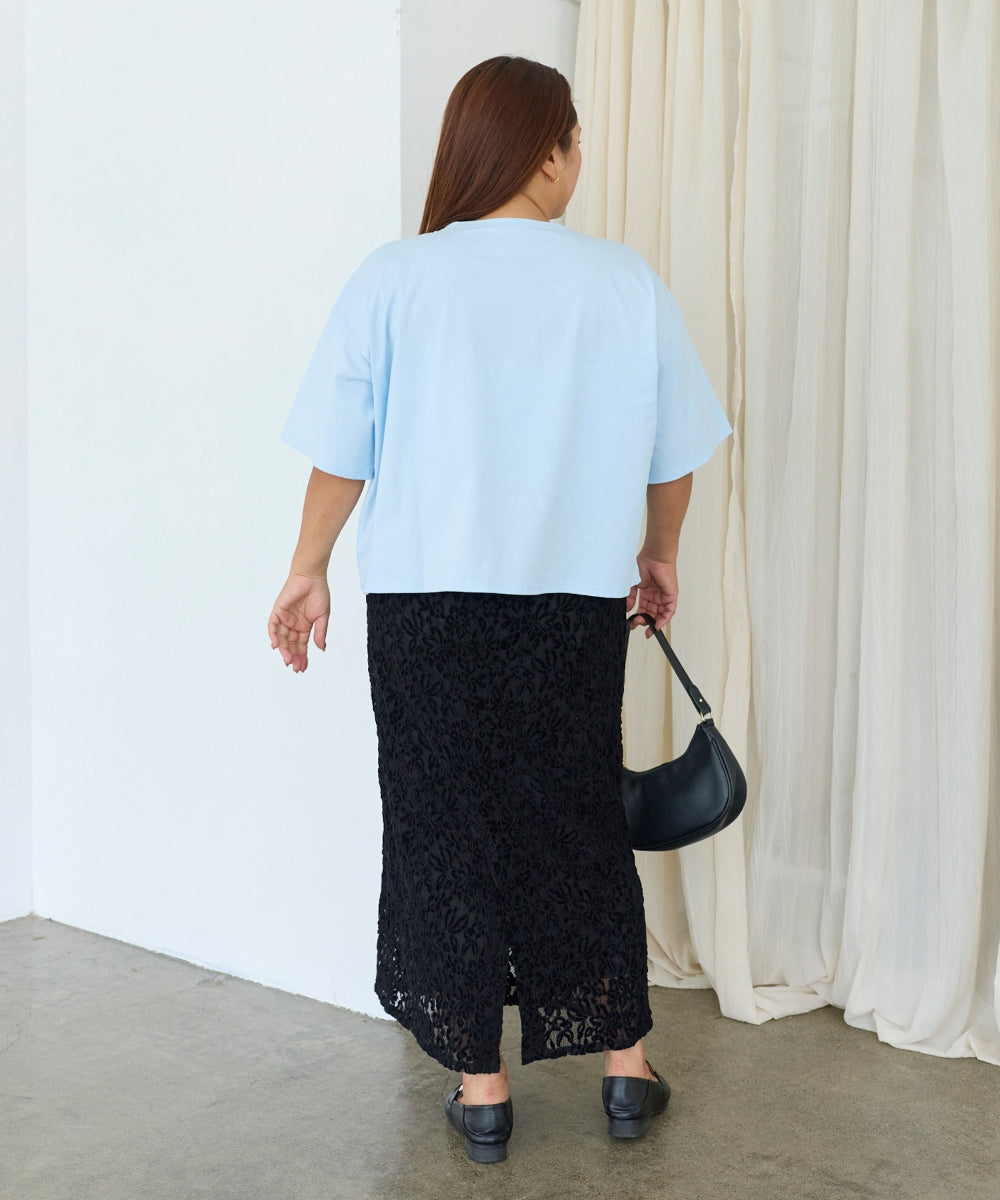 サックス　model:161cm 着用サイズ:3L