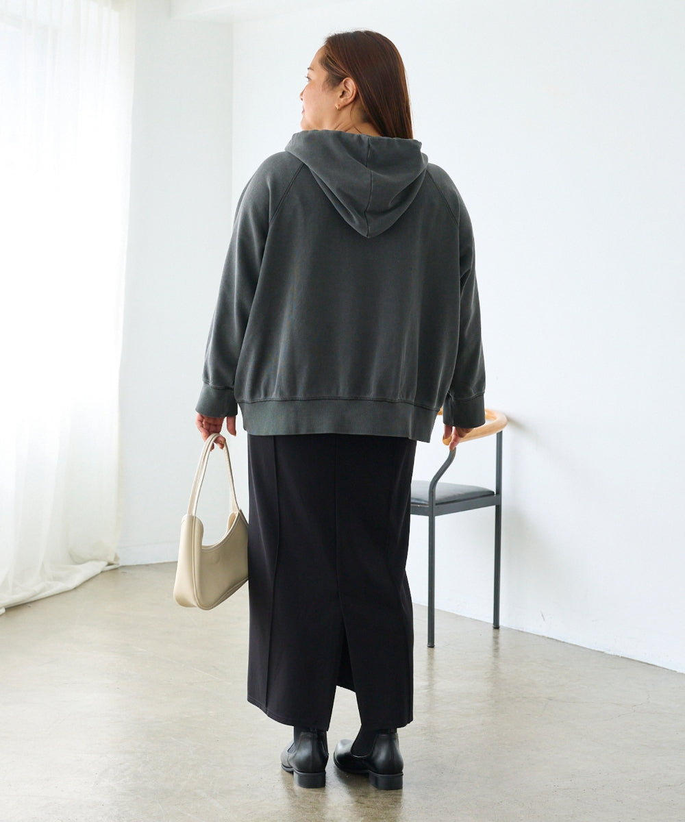 ブラック　model:161cm 着用サイズ:3L