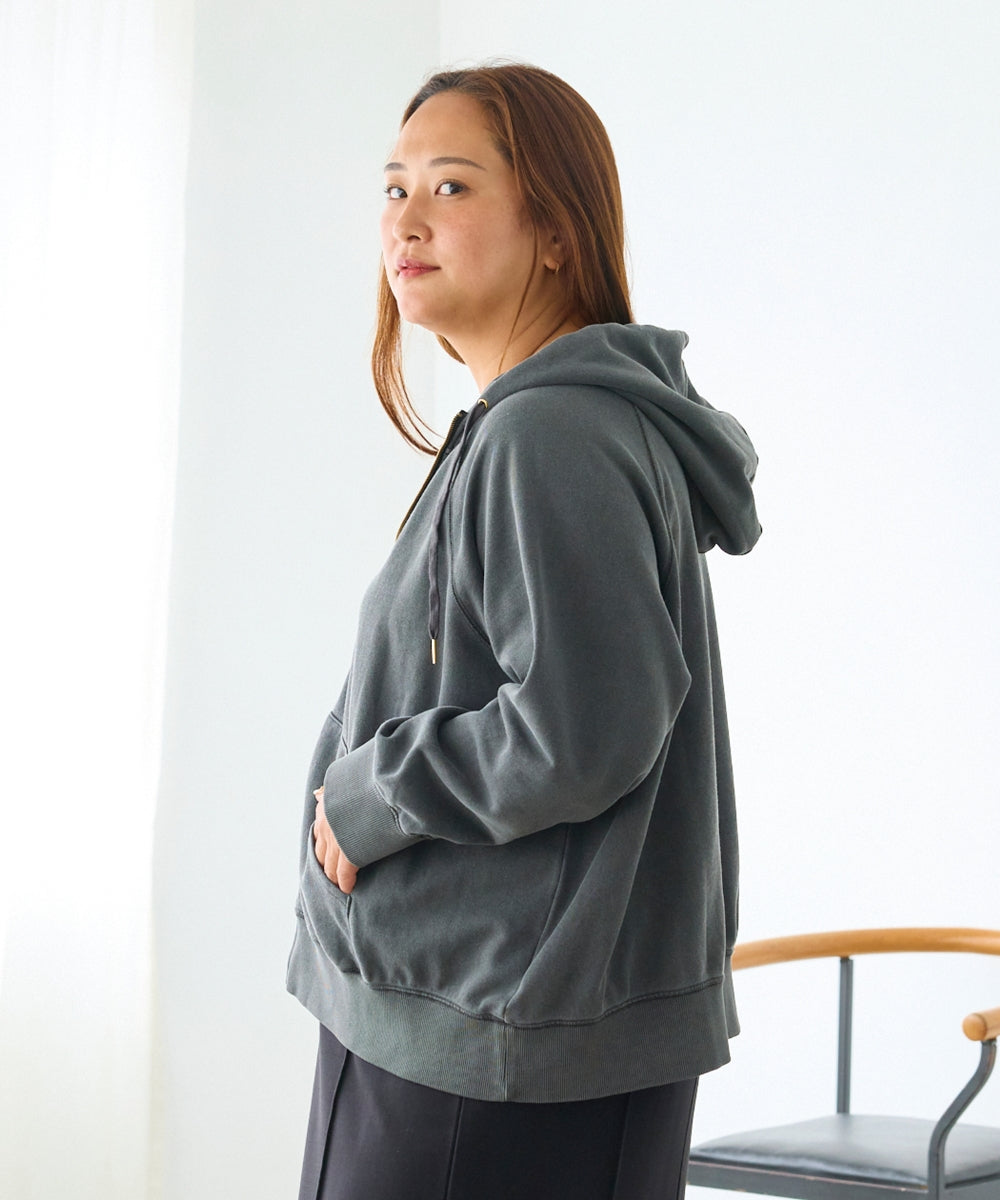 ブラック　model:161cm 着用サイズ:3L